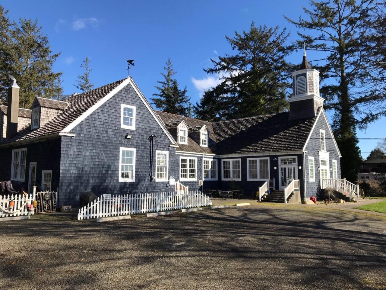 Inn At Harbour Village Ilwaco Bagian luar foto